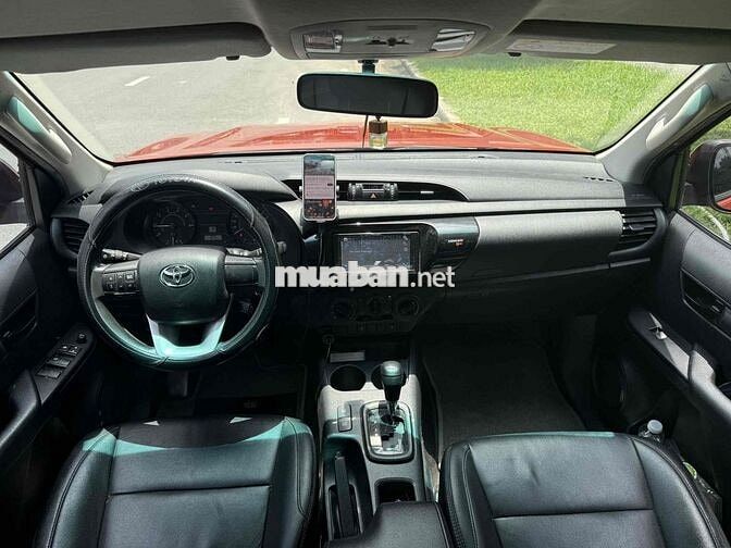 Toyota Hilux 2019 2.4E 4×2 AT - 192000 km
