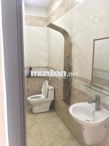CHO THUÊ NHÀ 2 LẦU NGUYÊN CĂN CÓ: 4PN GẦN DT 743 - DĨ AN