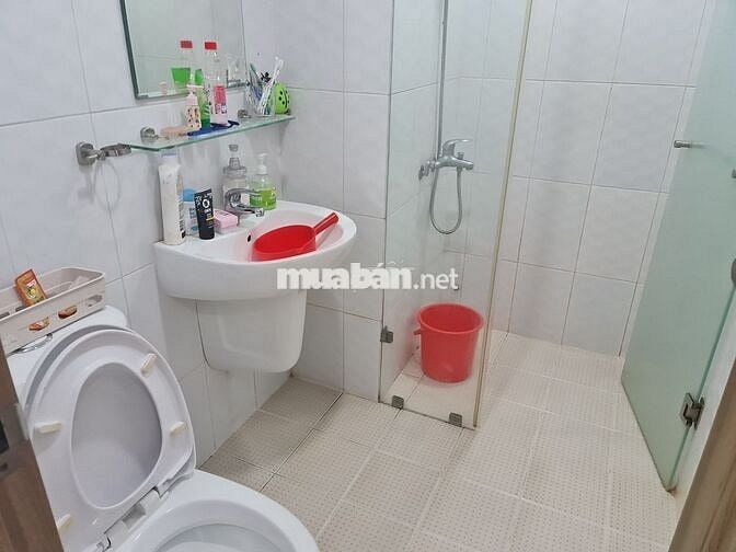 Căn hộ 1 PN có sổ cần bán, hỗ trợ vay NH, liên lạc em xem nhà thực tế