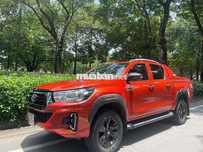 Toyota Hilux 2019 2.4E 4×2 AT - 192000 km