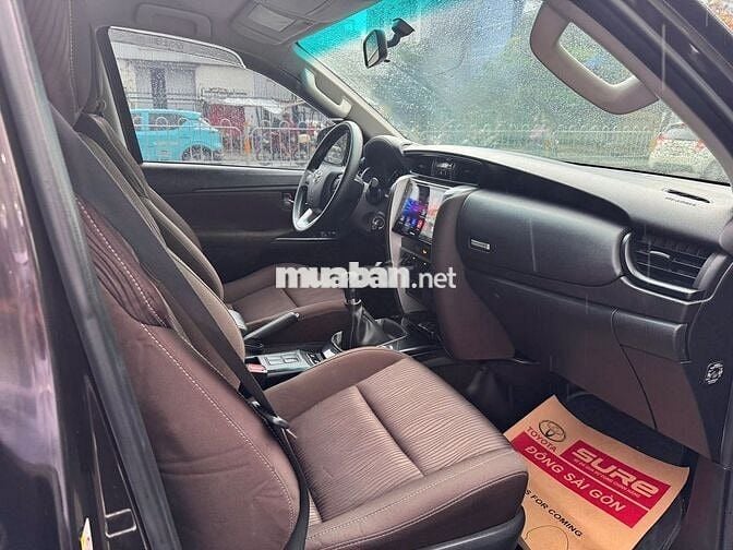 FORTUNER 2.4MT 2018 số sàn- 108.000km- Hỗ trợ NH