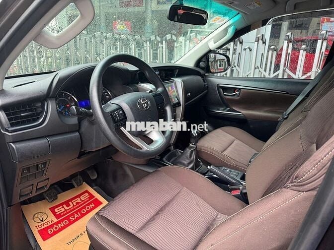 FORTUNER 2.4MT 2018 số sàn- 108.000km- Hỗ trợ NH