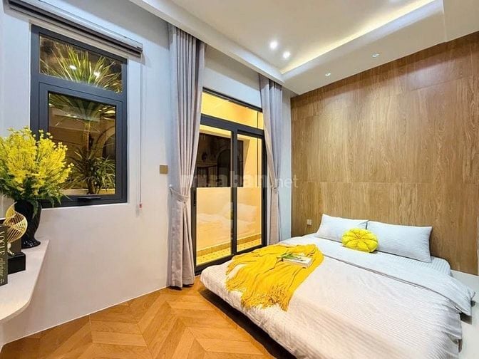chính chủ giảm sâu 500tr bán gấp căn Lạc Long Quân Q11 giá 3tỷ5 sổ hồn