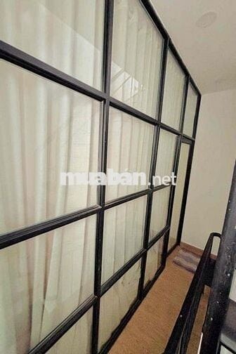 Nha pho 2 tang sân thuong . ngõ hem nguyên đinh chieu ban cờ
