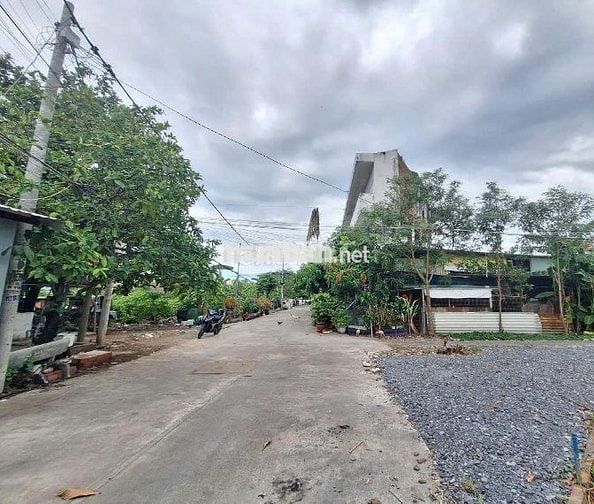 ĐẤT NGAY KCN HIỆP PHƯỚC FULL THỔ CƯ XE HƠI VÀO ĐẾN ĐẤT-GIÁ CHỈ 2Tỷ8.