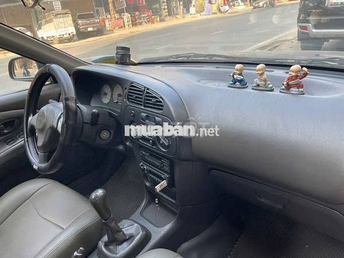 Cần bán Mitsubishi lancer 2002. Xe đẹp
