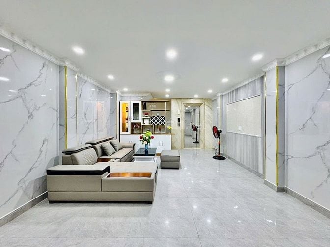 Nhà tân cổ điển Lê Quang Định 51m2 (4,6m*12m) Sổ hồng riêng, hẻm 6m