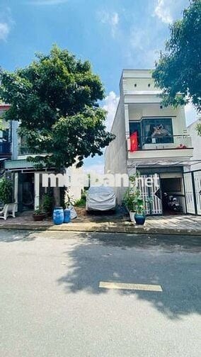 Đất trục chính kdc Hoàng Nam phường Tân Bình Tp Dĩ An