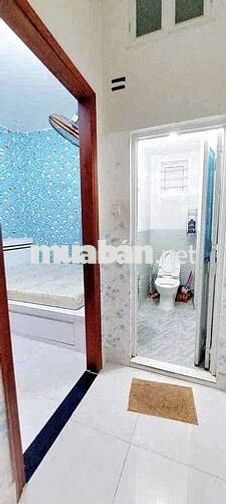 Cho thuê nhà hẽm xe hơi. Lê Văn Lương. Phường Tân Kiểng