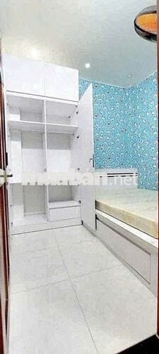 Cho thuê nhà hẽm xe hơi. Lê Văn Lương. Phường Tân Kiểng
