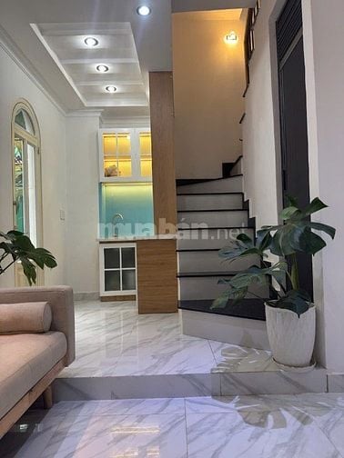 Nhà bán giá 4,25 tỷ số 345/16 phan văn trị bình Thạnh/ 3 lầu và sthg