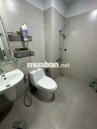 Cần cho thuê căn hộ D-vela Quận 7