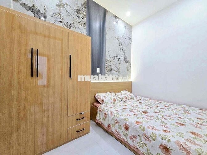 Nhà đẹp kiệt tôn đản - tặng kèm 2 phòng trọ. vào ở ngay đc 😍