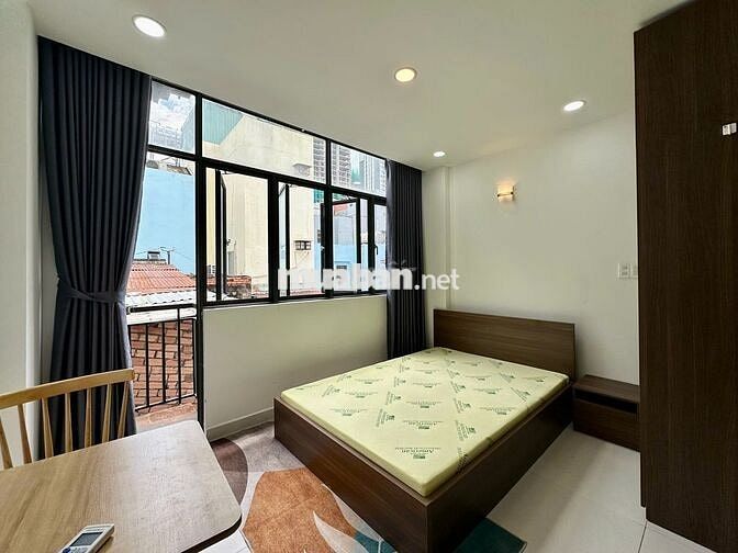 CHDV vị trí trung tâm Q1 - Giá ngoại thành