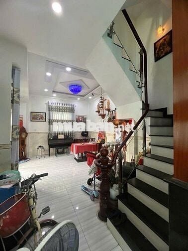 BÁN NHÀ 4 TẦNG NGANG 4M HẺM XE HƠI KHU VỰC QUẬN 8_SHR_GIÁ 5 TỶ NHỈNH