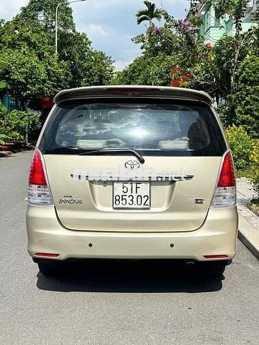 Toyota Innova 2009 G - 170000 km