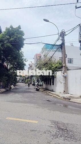 NHÀ 2 TẦNG NGAY TRƯỜNG THCS TÔ KÝ - NGANG 5M,ẤP CHÁNH 1, XÃ HM,5,2 TỶ