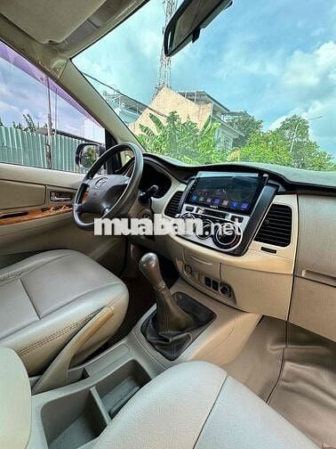 Toyota Innova 2009 G - 170000 km