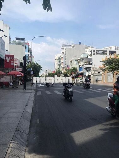 CHo thuê nhà mặtt iền đường Luỹ bán bích 4,3x22m nở hậu sau 4,5m