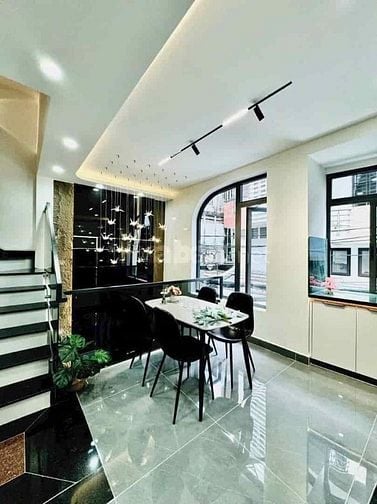 Bán ngộp căn phú nhuận 40m2 3ty200TL có Shr Lh ngay để ko bỏ lỡ 