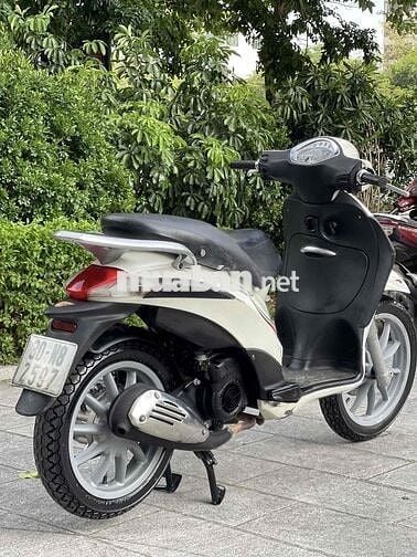 Piaggio Libety125 màu trắng thời trang!