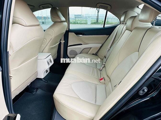 Toyota Camry 2019 2.0G - 66000 km
