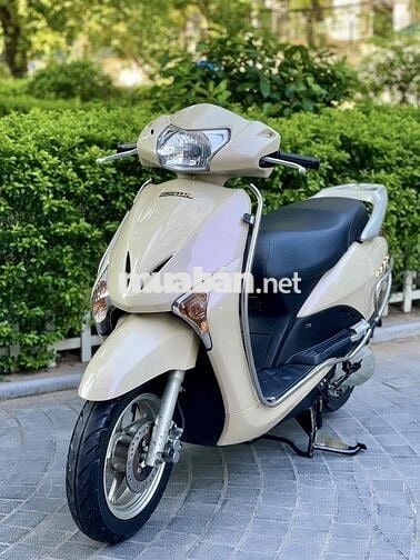 Honda Lead màu vàng be chính chủ sử dụng !