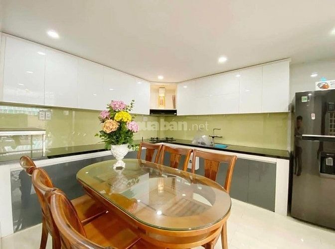 Ngân hàng phát mãi căn nhà Nguyễn Tiểu La - Quận 10 -Hạ còn 4 tỷ 150