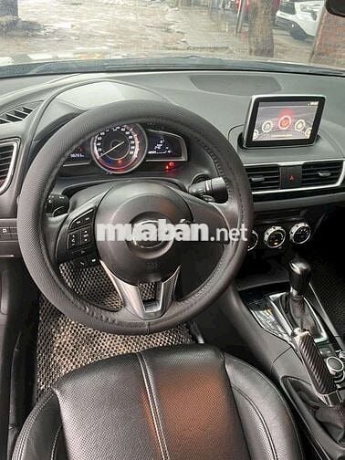 Mazda 3 2014 1.5 AT Sedan - 100000 km