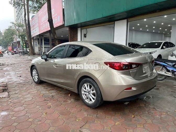 Mazda 3 2014 1.5 AT Sedan - 100000 km