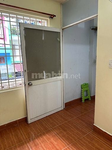 Cho thuê phòng giờ tự do, 12m2, đường Thành Thái, P.12, Q.10