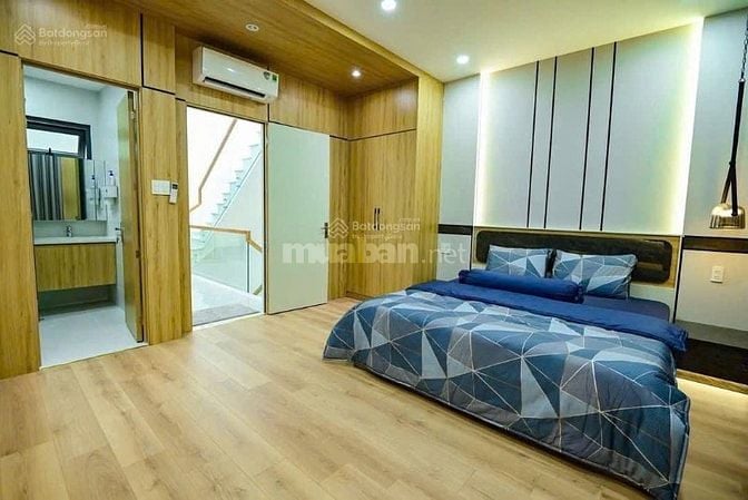 Cần bán gấp căn nhà Lý Thái Tổ - Quận 3 - Giá hạ còn 4 tỷ 250