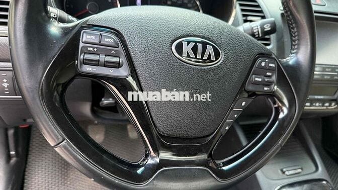 Kia Cerato 2017 1.6 MT - 158632 km