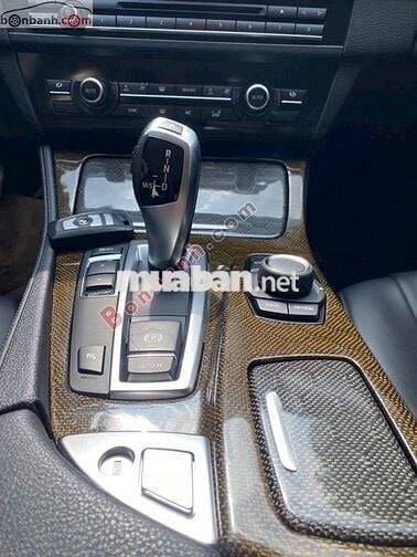 BMW 520i – Series 5 Màu trắng-2015