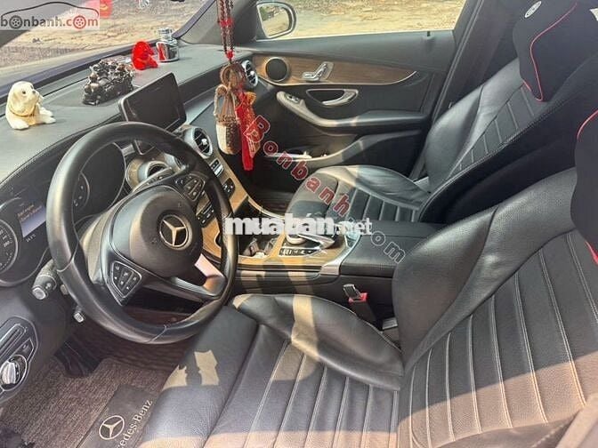 glc 250 2016 mới di hơn 9 van , xe rất mới
