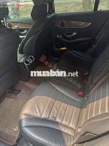glc 250 2016 mới di hơn 9 van , xe rất mới