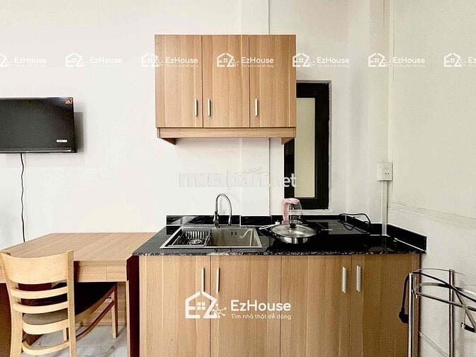 Căn StudiO Cửa Sổ Trời View Landmark 81