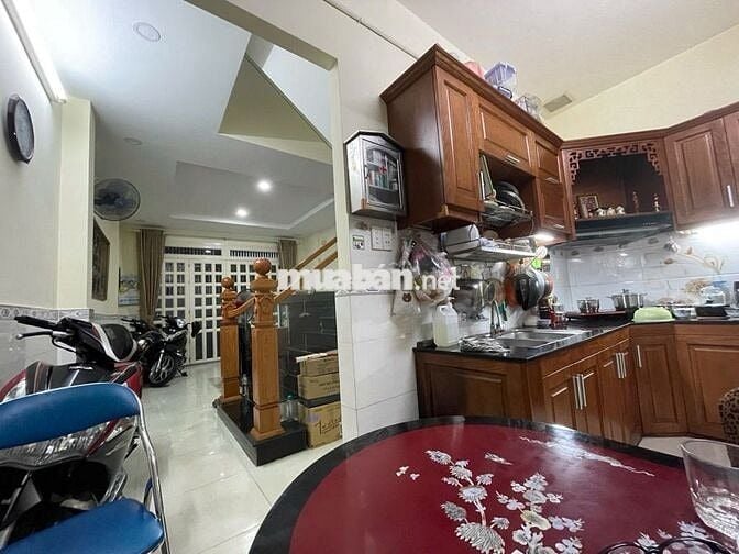 Ngay Phan Xích Long, 4 Tầng, Hẻm 6m cách 1 căn, 45m2( 4.5×10), 7.1 Tỷ