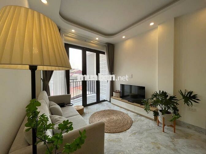 Phòng rộng rãi 60m² mặt phố Thụy Khuê – nuôi pet, khách Tây thoải mái
