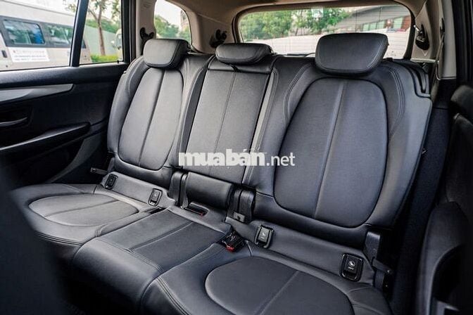 BMW 218i Sản xuất 2016