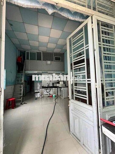 cho Thue nhà nguyen căn gần cty bonchen 2 p ngủ d xe hoi