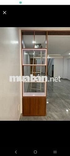 Căn hộ lầu 1 hẻm 33 Vạn Tượng p13 q5 củ