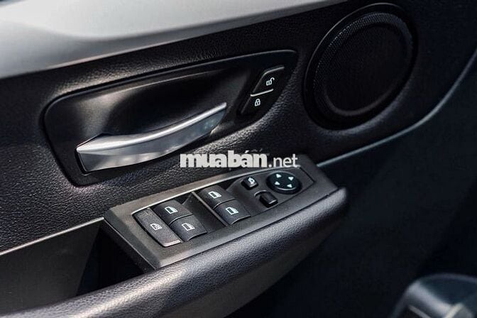 BMW 218i Sản xuất 2016