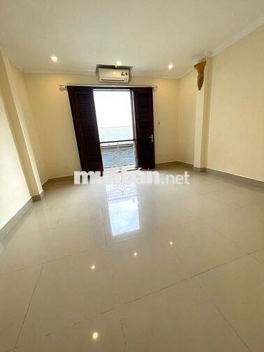 1 NGỦ 1 KHÁCH 50m² Trần Xuân Soạn sát Vincom Bà Triệu – ô tô đỗ cửa