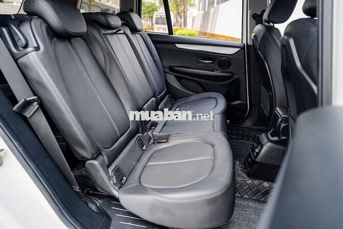 BMW 218i Sản xuất 2016
