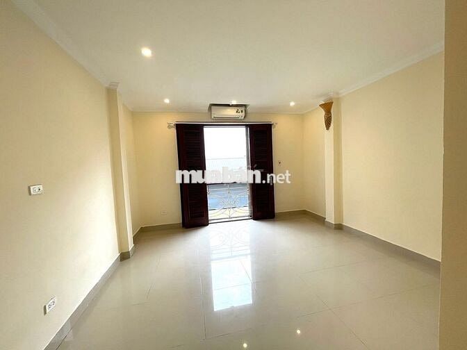 1 NGỦ 1 KHÁCH 50m² Trần Xuân Soạn sát Vincom Bà Triệu – ô tô đỗ cửa