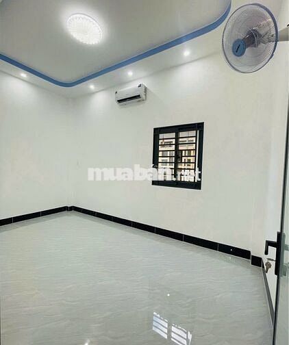 Cần bán lại gấp căn nhà hẻm oto Tân Hiệp Hóc Môn dt 72m2 chỉ 760 TRIỆU