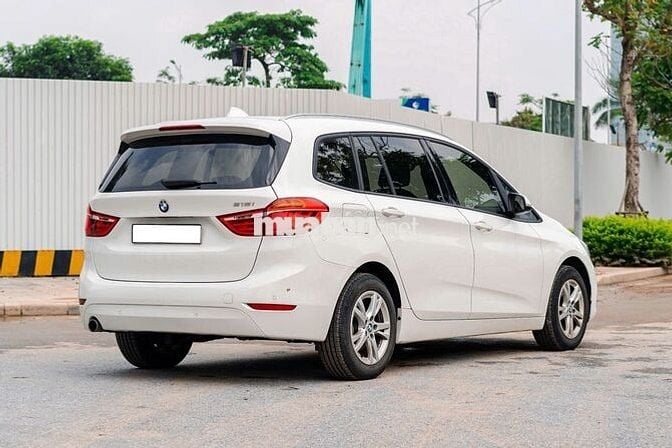 BMW 218i Sản xuất 2016