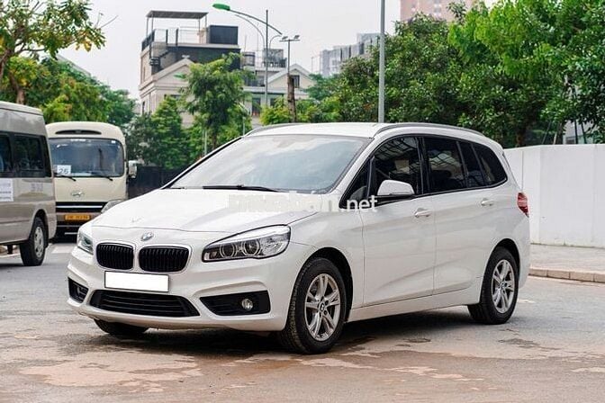 BMW 218i Sản xuất 2016