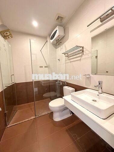 1 NGỦ 1 KHÁCH 50m² Trần Xuân Soạn sát Vincom Bà Triệu – ô tô đỗ cửa